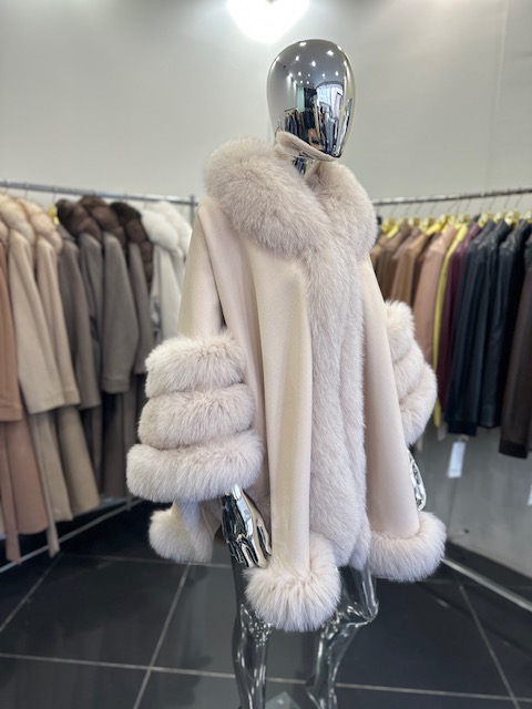 Our Poncho Model, Fabric in Wool Cashmere, Fur in Original Fox Fur